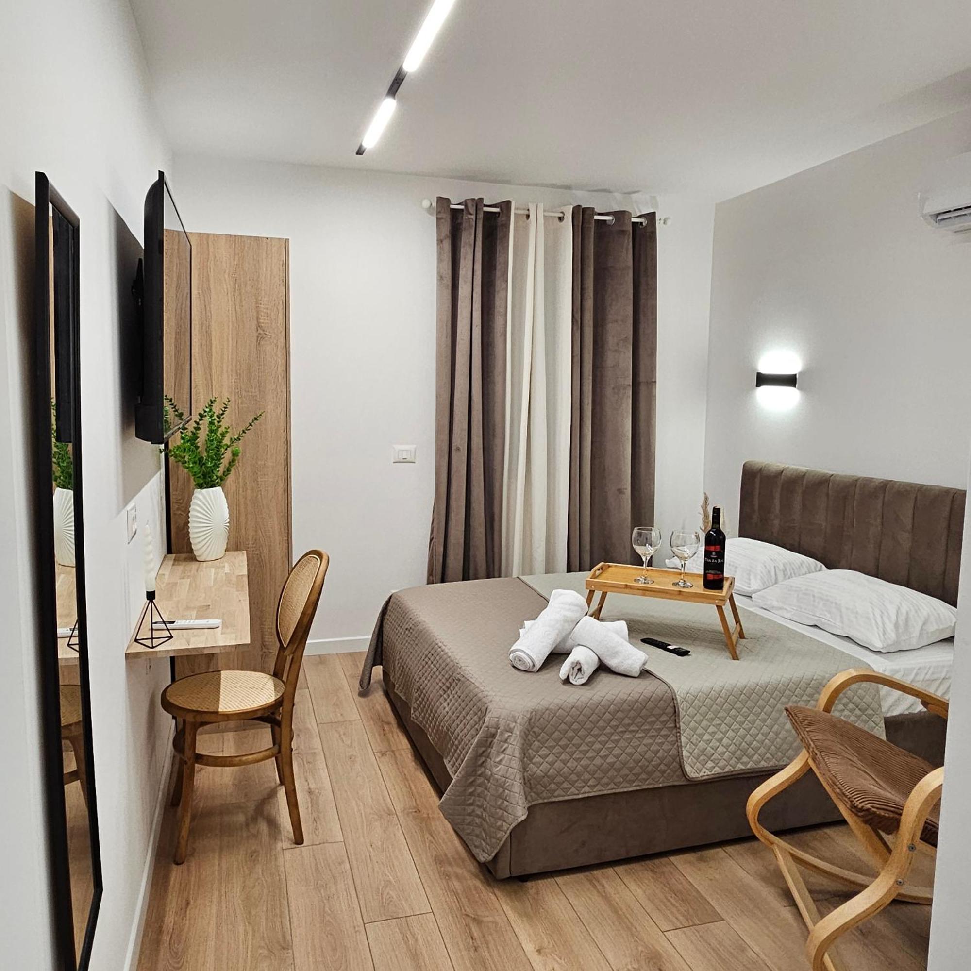 Bllok Scandi Apartments 1 Self-Check-In تيرانا المظهر الخارجي الصورة
